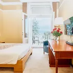 Hotel Bristol 4*