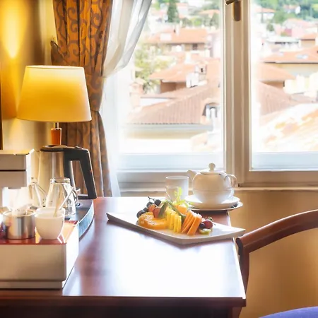 Bristol Hotel 4*