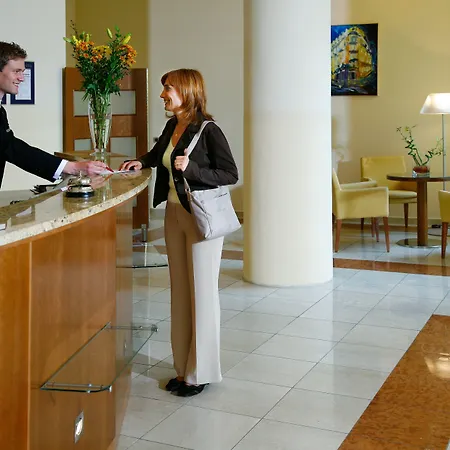 Bristol Hotel 4*
