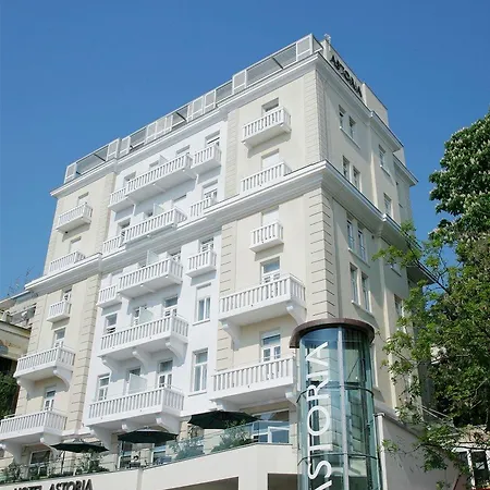 Hotel Bristol 4*