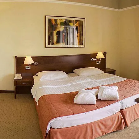 Hotel Bristol