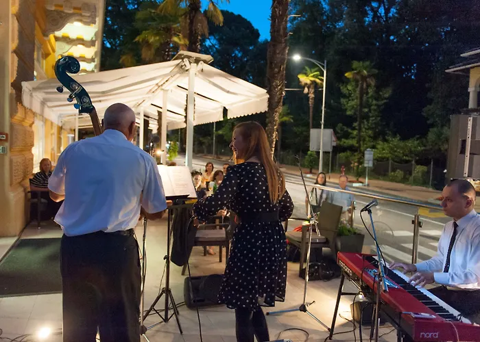 Ξενοδοχείο Bristol Οπατία