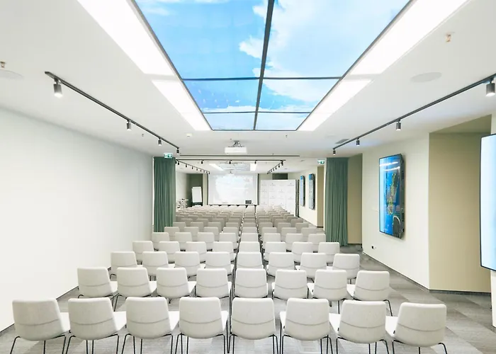 Ξενοδοχείο Bristol 4*