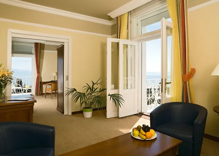 酒店 Bristol 奥帕提亚