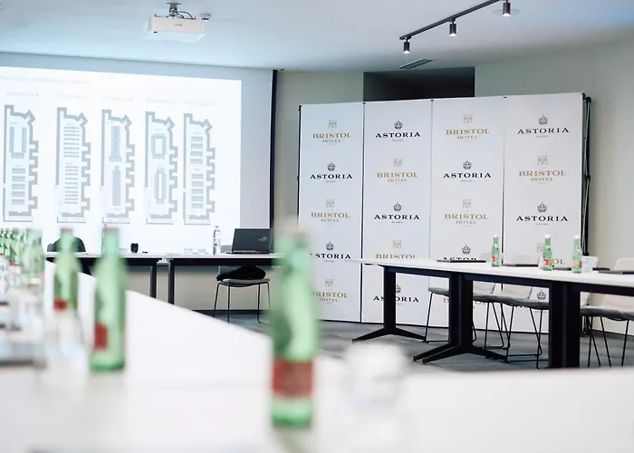 Bristol 酒店 奥帕提亚